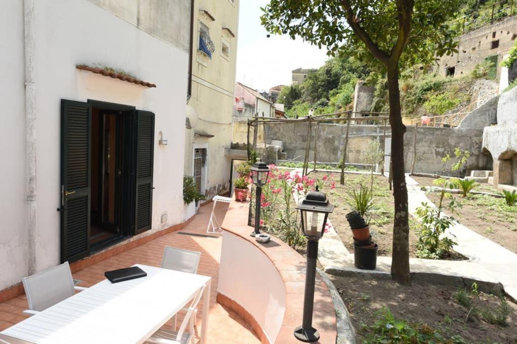 Willa Casa Annali - House And Garden By The Amalfi Coast Maiori Zewnętrze zdjęcie
